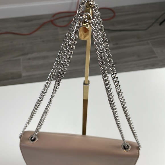 Badgley Mischka Metal Fringe Crossbody with Convertable Single-to-Double Strap - Picture 4 of 17